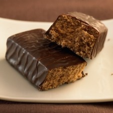 Crunchy Chocolate Snack Bar